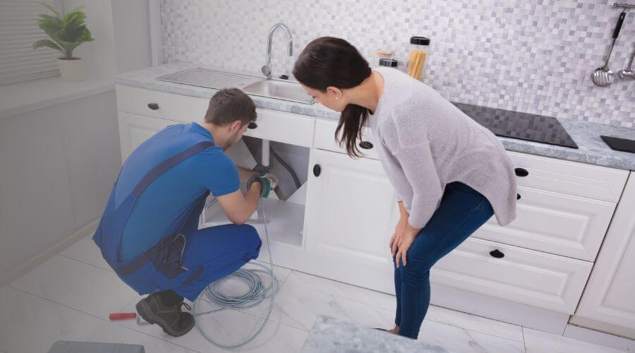Local expert plumbing services in Warfield, KY